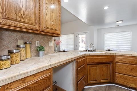 27900 Rustler Ave, Tehachapi, CA 93561 photo 20