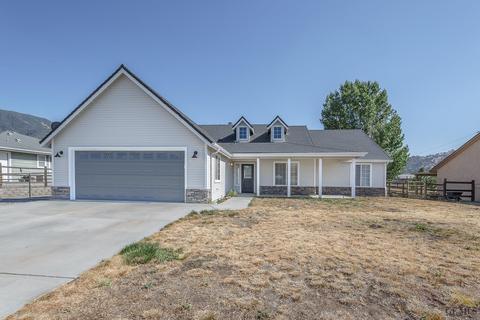 27900 Rustler Ave, Tehachapi, CA 93561 photo 2