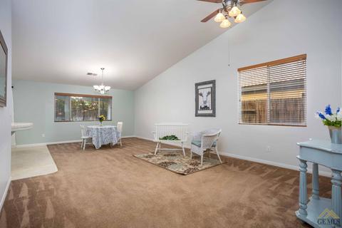 11713 Copernicus Ave, Bakersfield, CA 93312 photo 3