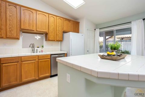 11713 Copernicus Ave, Bakersfield, CA 93312 photo 10