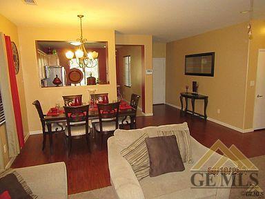 1449 La Lila, Arvin, CA 93203 photo 4