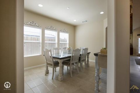 5901 Maine Ave, Bakersfield, CA 93313 photo 9
