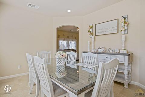 5901 Maine Ave, Bakersfield, CA 93313 photo 10