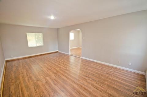 1027 15th St, Wasco, CA 93280 photo 11