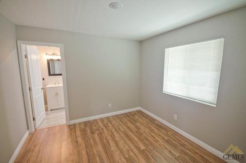 1027 15th St, Wasco, CA 93280 photo 13