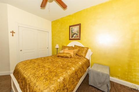 402 Palm St, Taft, CA 93268 photo 30