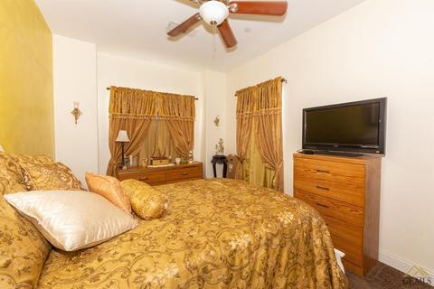 402 Palm St, Taft, CA 93268 photo 32