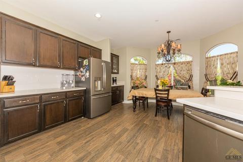 402 Palm St, Taft, CA 93268 photo 14
