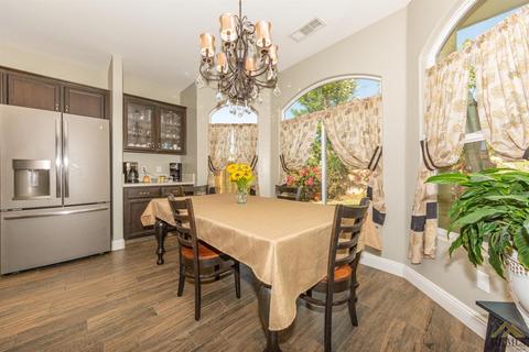 402 Palm St, Taft, CA 93268 photo 16