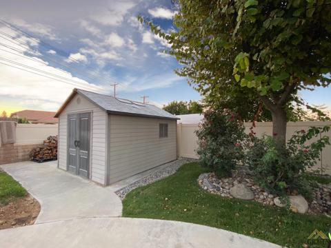 449 Terrace Dr, Taft, CA 93268 photo 36