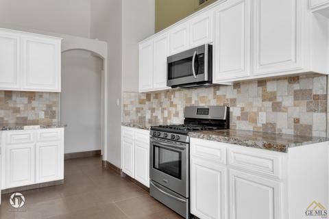 8906 Red River Ct, Bakersfield, CA 93312 photo 15