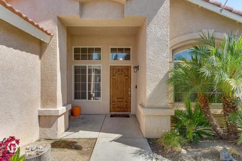 8906 Red River Ct, Bakersfield, CA 93312 photo 5