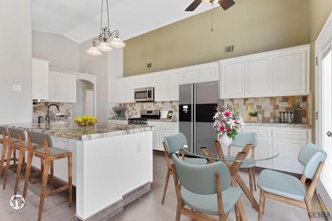 8906 Red River Ct, Bakersfield, CA 93312 photo 10