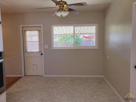 925 Mammoth Ave, Bakersfield, CA 93308 photo 7