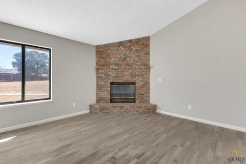 22550 Camp Dr, Tehachapi, CA 93561 photo 13