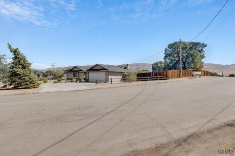 22550 Camp Dr, Tehachapi, CA 93561 photo 6