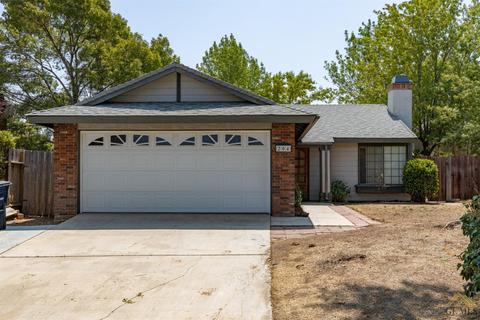 204 Chestnut Ct, Tehachapi, CA 93561 photo 1