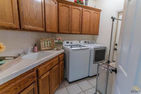 480 Terrace Dr, Taft, CA 93268 photo 30
