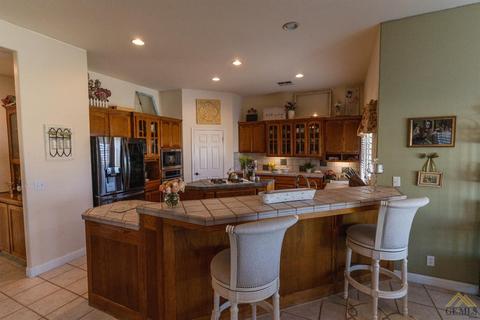 480 Terrace Dr, Taft, CA 93268 photo 7