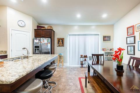 9603 Tonset St, Bakersfield, CA 93313 photo 10