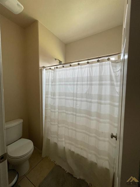 205 E Thunder Gulch Dr, Bakersfield, CA 93307 photo 17
