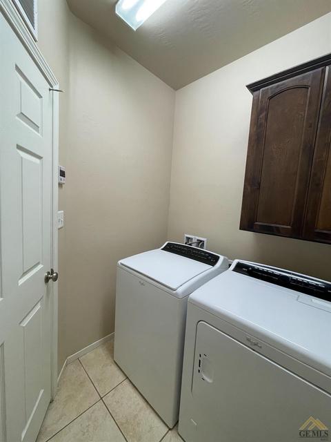 205 E Thunder Gulch Dr, Bakersfield, CA 93307 photo 12
