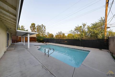 5249 Montecito Dr, Bakersfield, CA 93306 photo 27