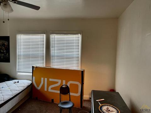 129 Beech St, Bakersfield, CA 93304 photo 15
