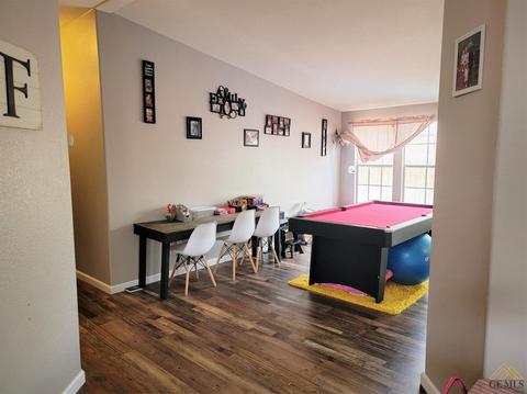 307 Fillmore St, Taft, CA 93268 photo 6