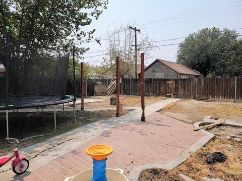 307 Fillmore St, Taft, CA 93268 photo 22