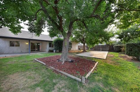 1452 Mary Ct, Exeter, CA 93221 photo 2