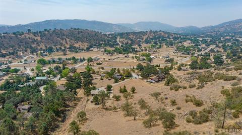 23600 Stacy Ct, Tehachapi, CA 93561 photo 7