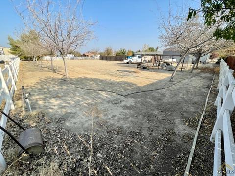 28118 Carousel Ave, Taft, CA 93268 photo 35