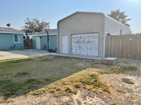 28118 Carousel Ave, Taft, CA 93268 photo 14