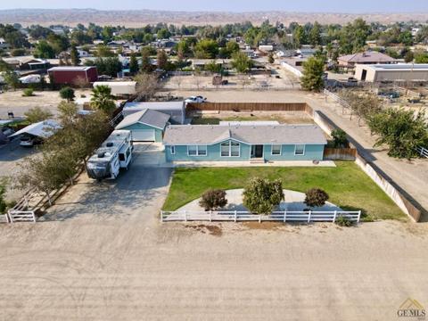 28118 Carousel Ave, Taft, CA 93268 photo 3