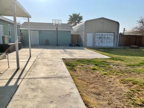 28118 Carousel Ave, Taft, CA 93268 photo 13