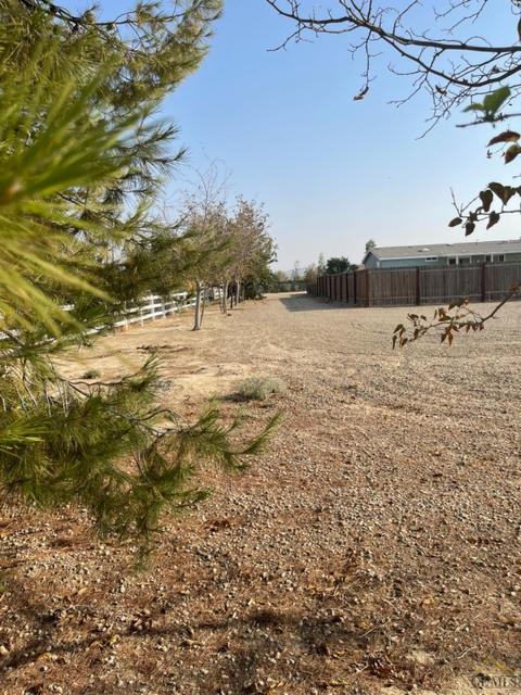 28118 Carousel Ave, Taft, CA 93268 photo 36
