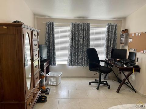 28118 Carousel Ave, Taft, CA 93268 photo 33