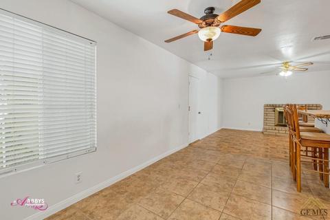 3913 Newcombe Ave, Bakersfield, CA 93313 photo 13