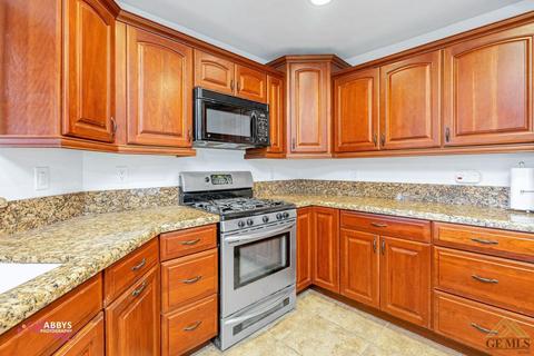 3913 Newcombe Ave, Bakersfield, CA 93313 photo 10