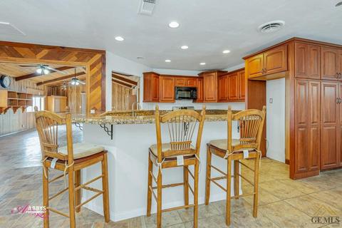 3913 Newcombe Ave, Bakersfield, CA 93313 photo 12
