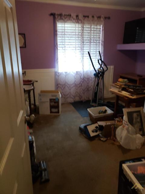 975 Rosa Ave, Sanger, CA 93657 photo 9