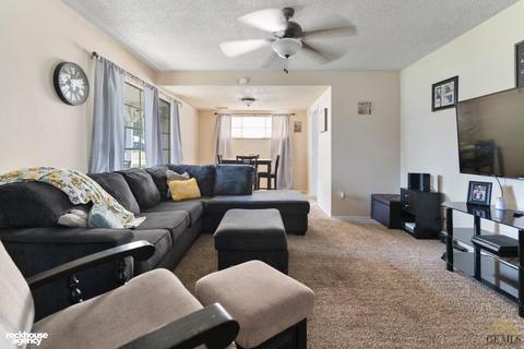 308 E Woodrow St, Taft, CA 93268 photo 3
