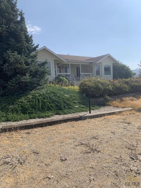 22390 Saddleback Rd, Tehachapi, CA 93561 photo 4