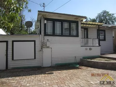 326 B St, Taft, CA 93268 photo 2