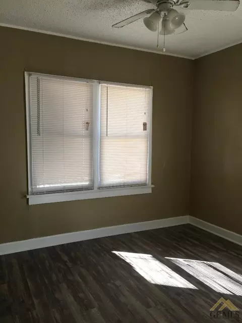 326 B St, Taft, CA 93268 photo 13