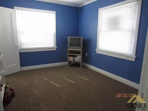 326 B St, Taft, CA 93268 photo 6