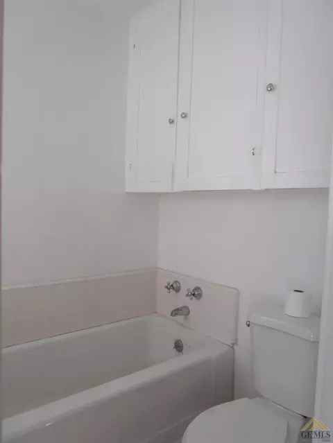 326 B St, Taft, CA 93268 photo 12
