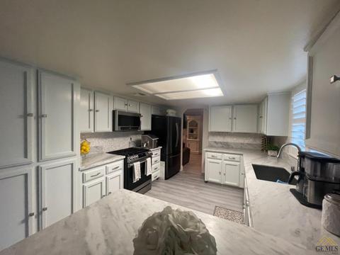 606 Vasquez Ave, Shafter, CA 93263 photo 21