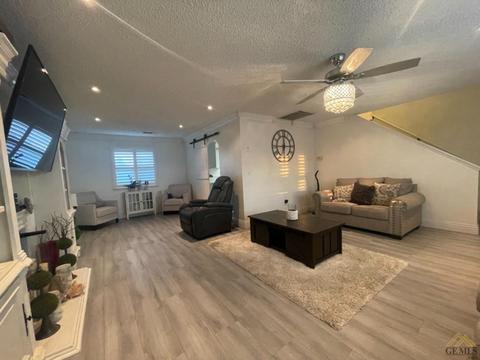 606 Vasquez Ave, Shafter, CA 93263 photo 12